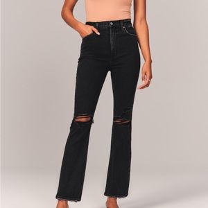 Abercrombie & Fitch Ultra High Rise Ankle Straight Jean Size 33/16 Reg